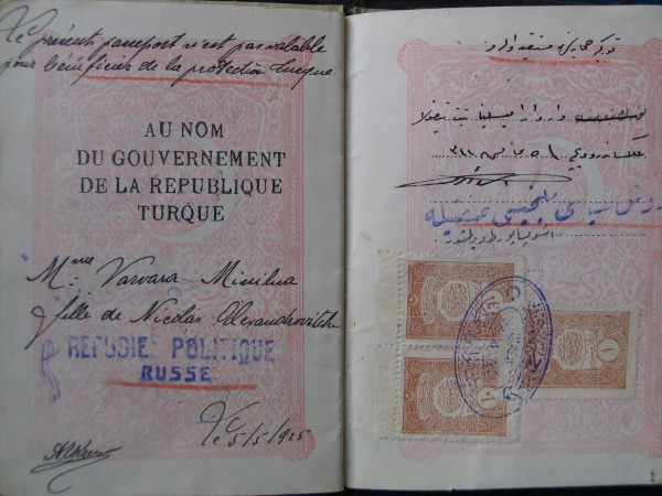 Passeport de réfugié russe à Constantinople